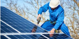 Installation Maintenance Panneaux Solaires Photovoltaïques à Corbere